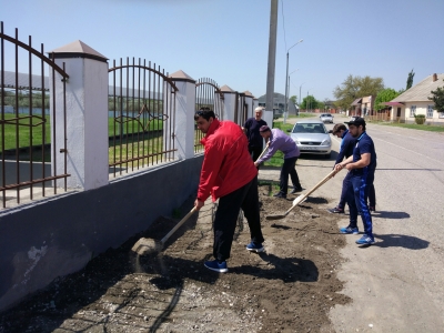 05.06.2017Г. В ГБУ ДО "НАУРСКАЯ ДЮСШ" БЫЛ ПРОВЕДЕН СУББОТНИК